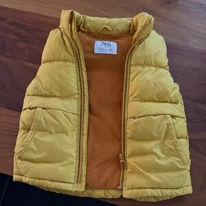 Zara Yellow Quilted Kids Vest 3-4 years
